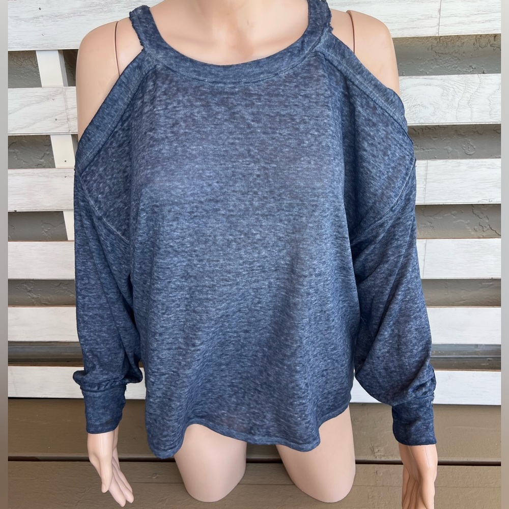 Free People We The Free women’s XS blue Storm Chill Out Cold Shoulder Burnt Blue